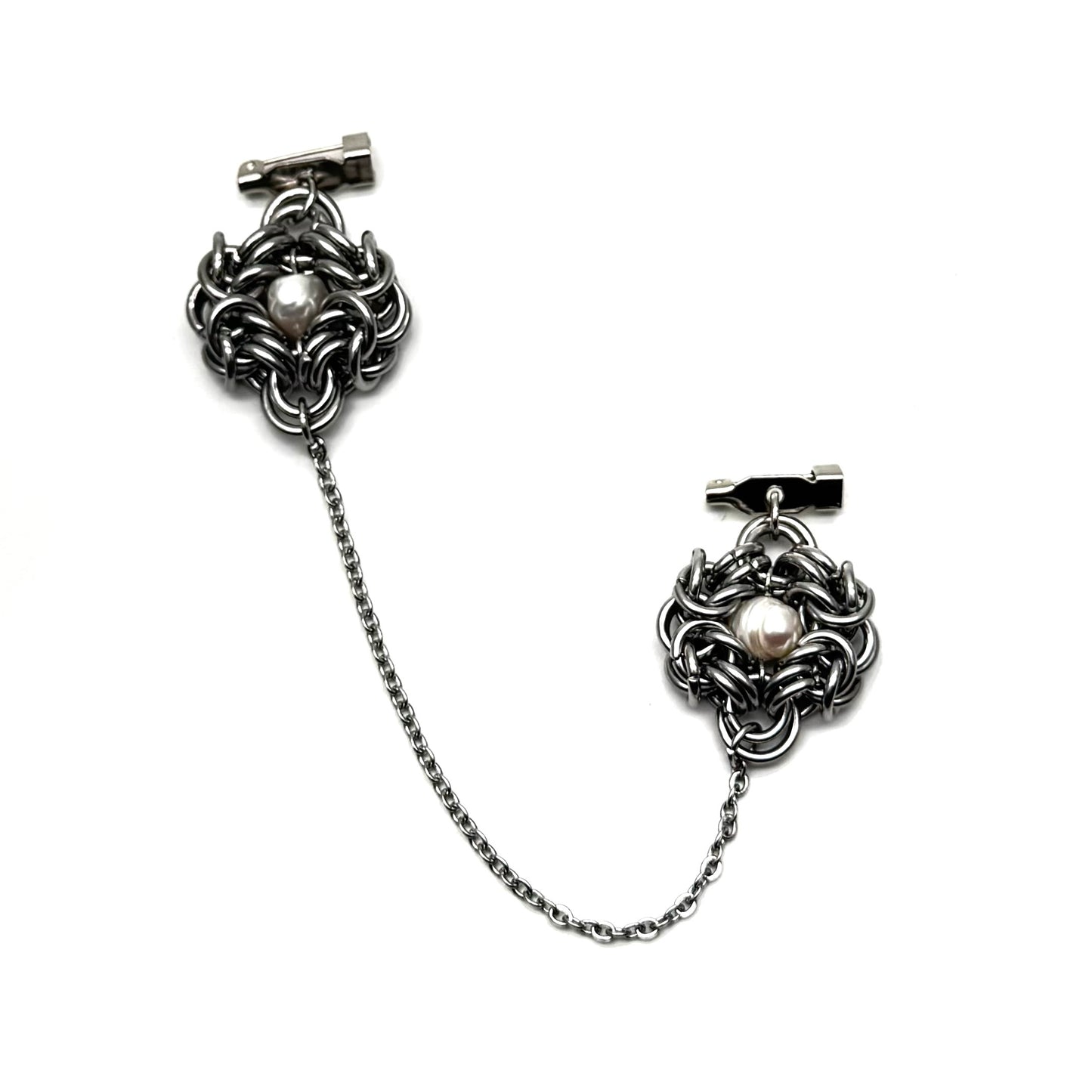 ZAT BROOCH FRESHWATER PEARL