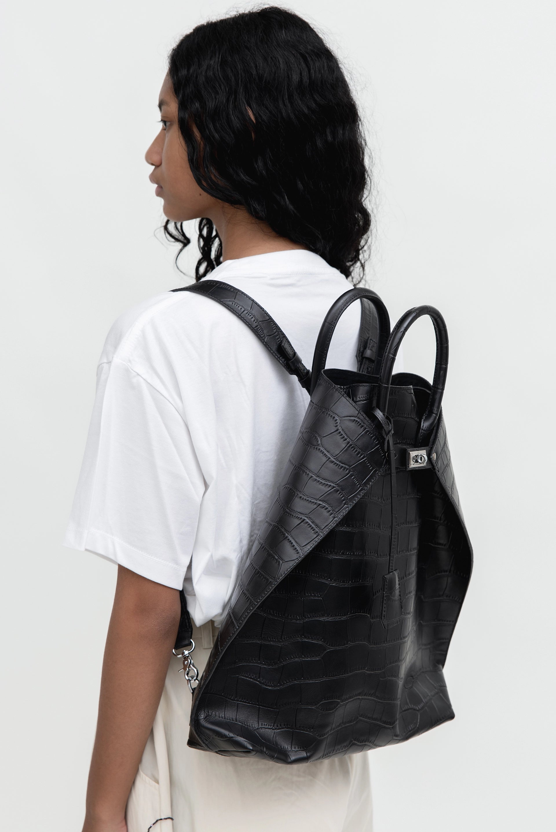 CLOSER BACKPACK ALLIGATOR – iamarchives