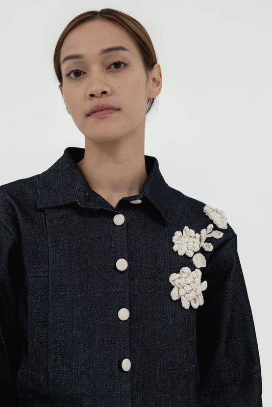 PLEATED DENIM JACKET