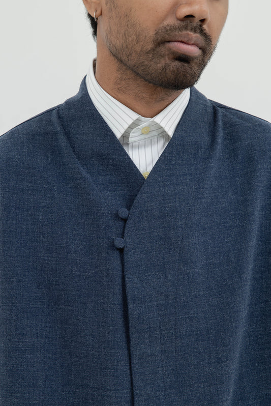 TEXTURE COLLARLESS MANDARIN 2 BUTTONS