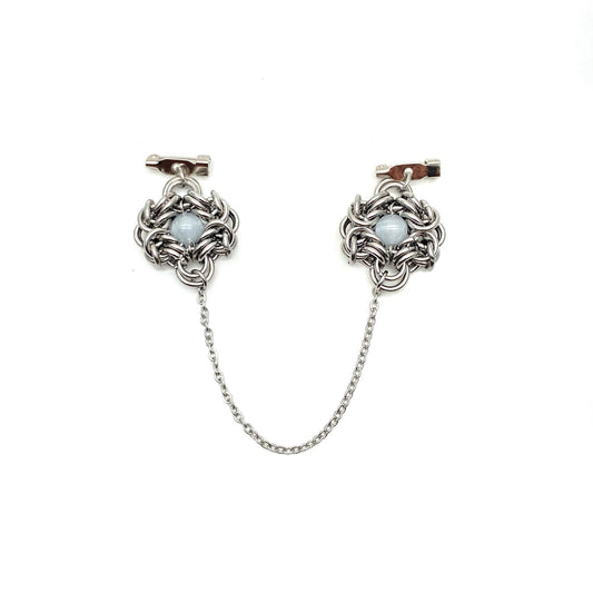 ZAT BROOCH WHITE CATEYE