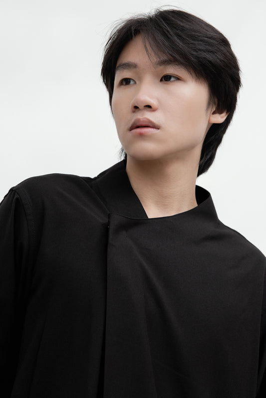 PLEATS OPENING LONGSLEEVES