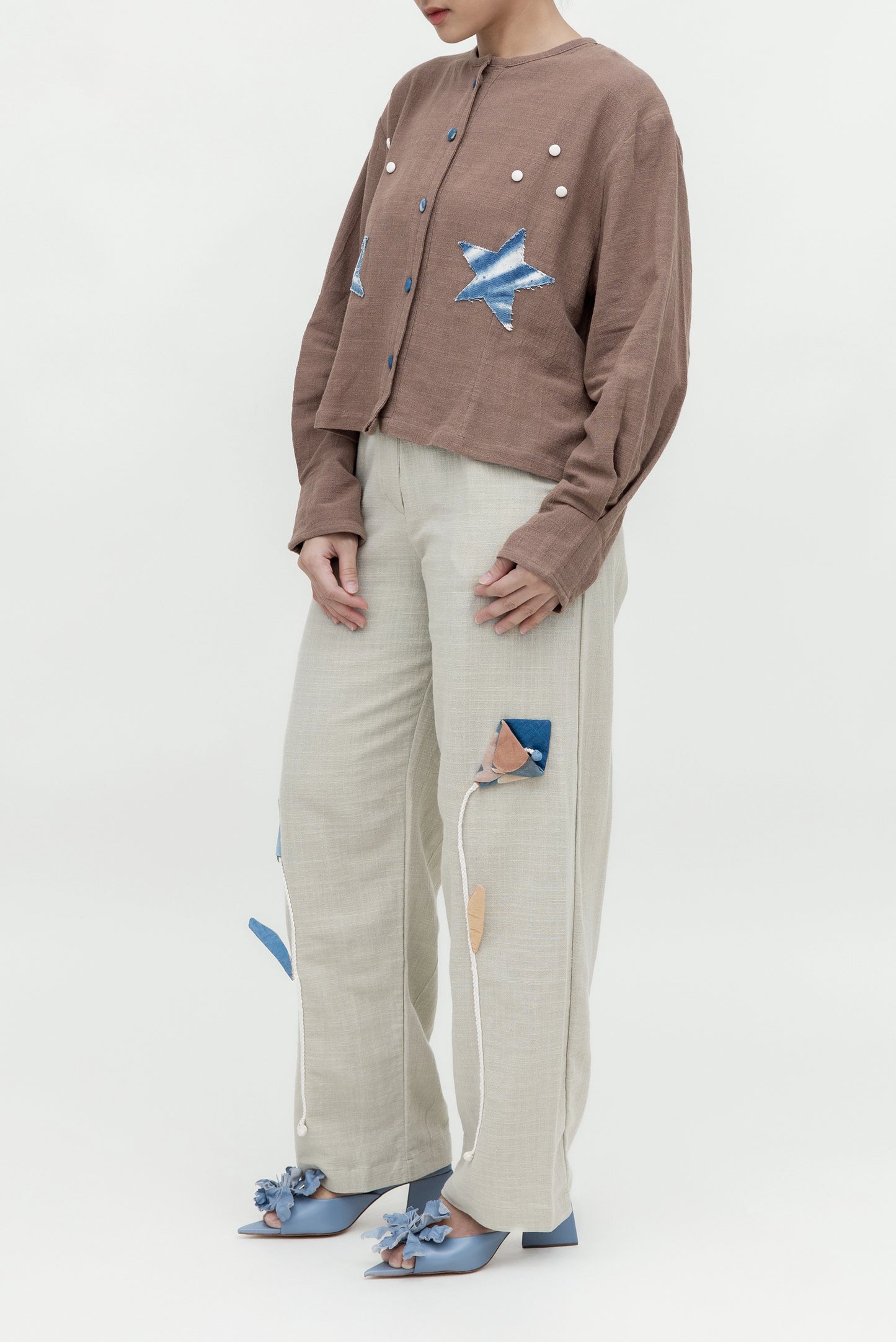 BROWN PATCH CROP LONG SLEEVE TOP