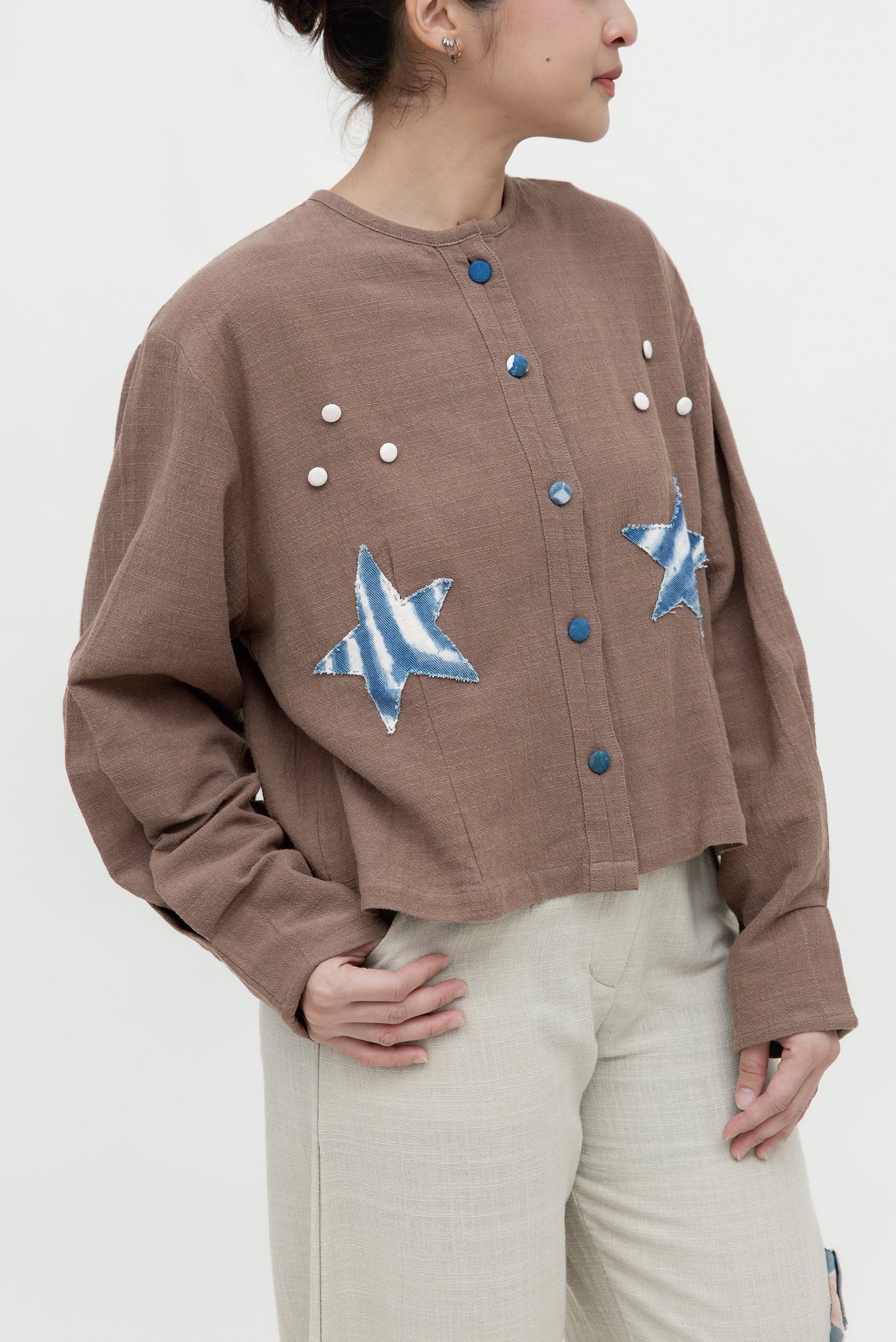 BROWN PATCH CROP LONG SLEEVE TOP
