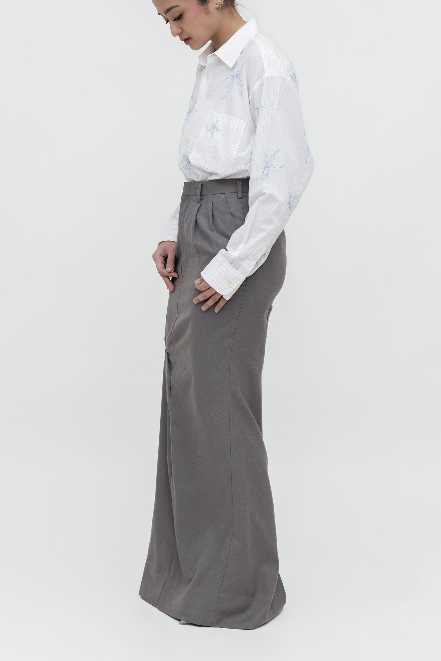 TWISTED EMBROIDERED LONG SKIRT