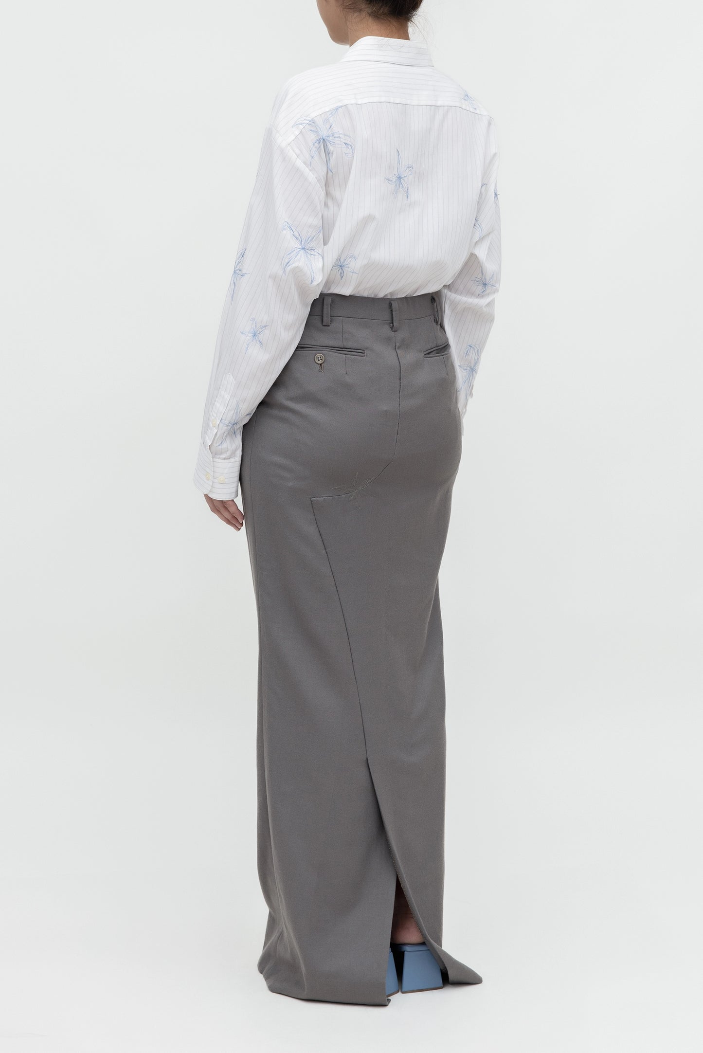 TWISTED EMBROIDERED LONG SKIRT