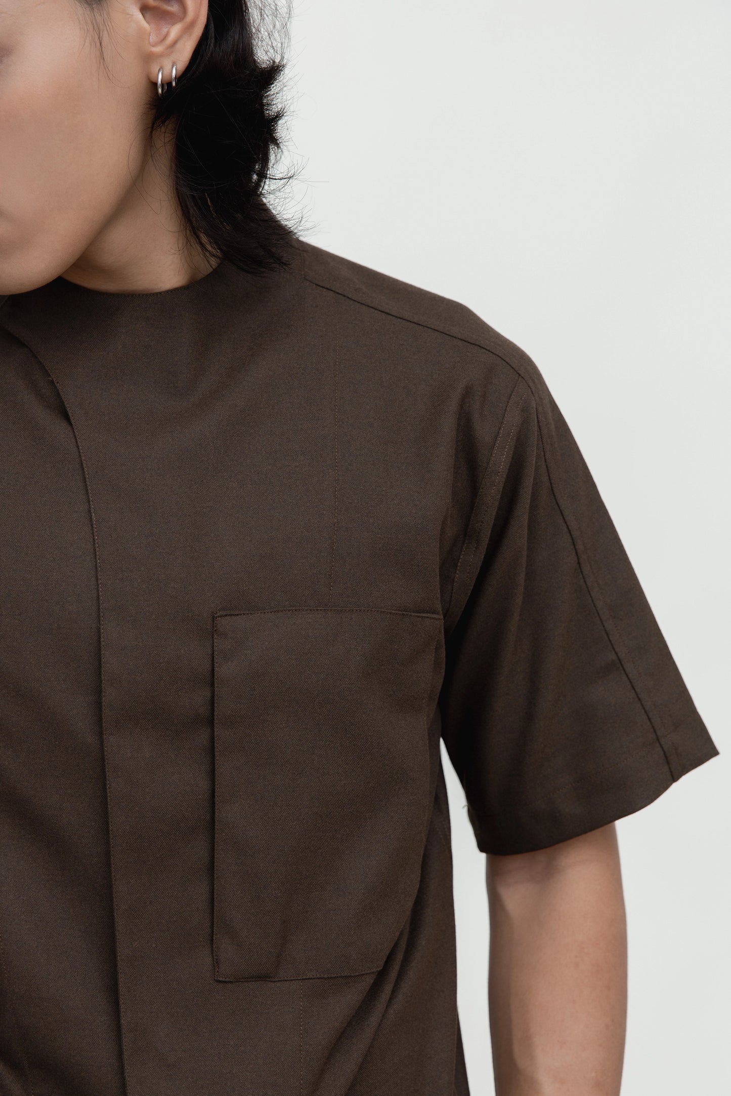 COLLARLESS OVERLAP OVERSIZED W POCKET SHORTSLEEVES EF