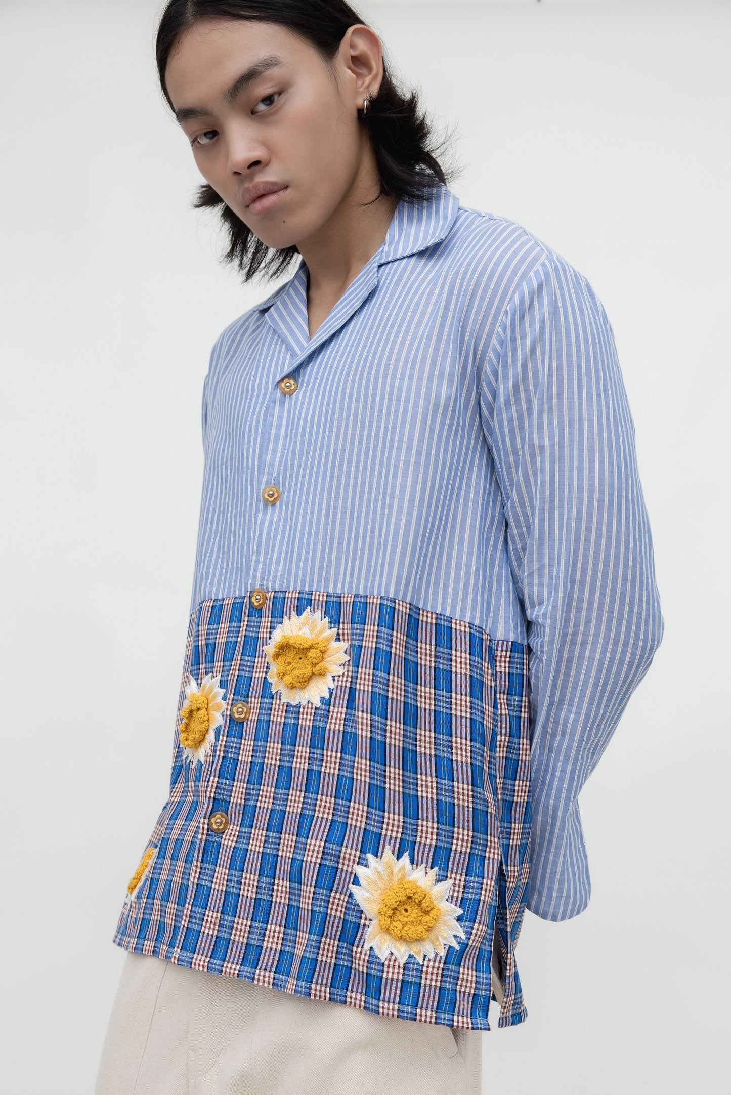 TWO TONE SQUARE FLOWER BLUE LS