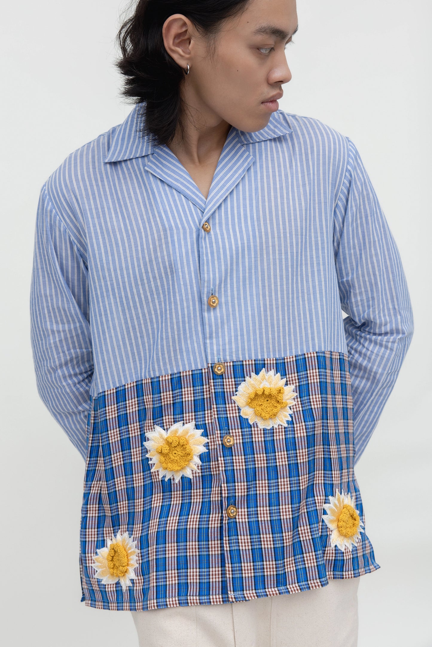 TWO TONE SQUARE FLOWER BLUE LS