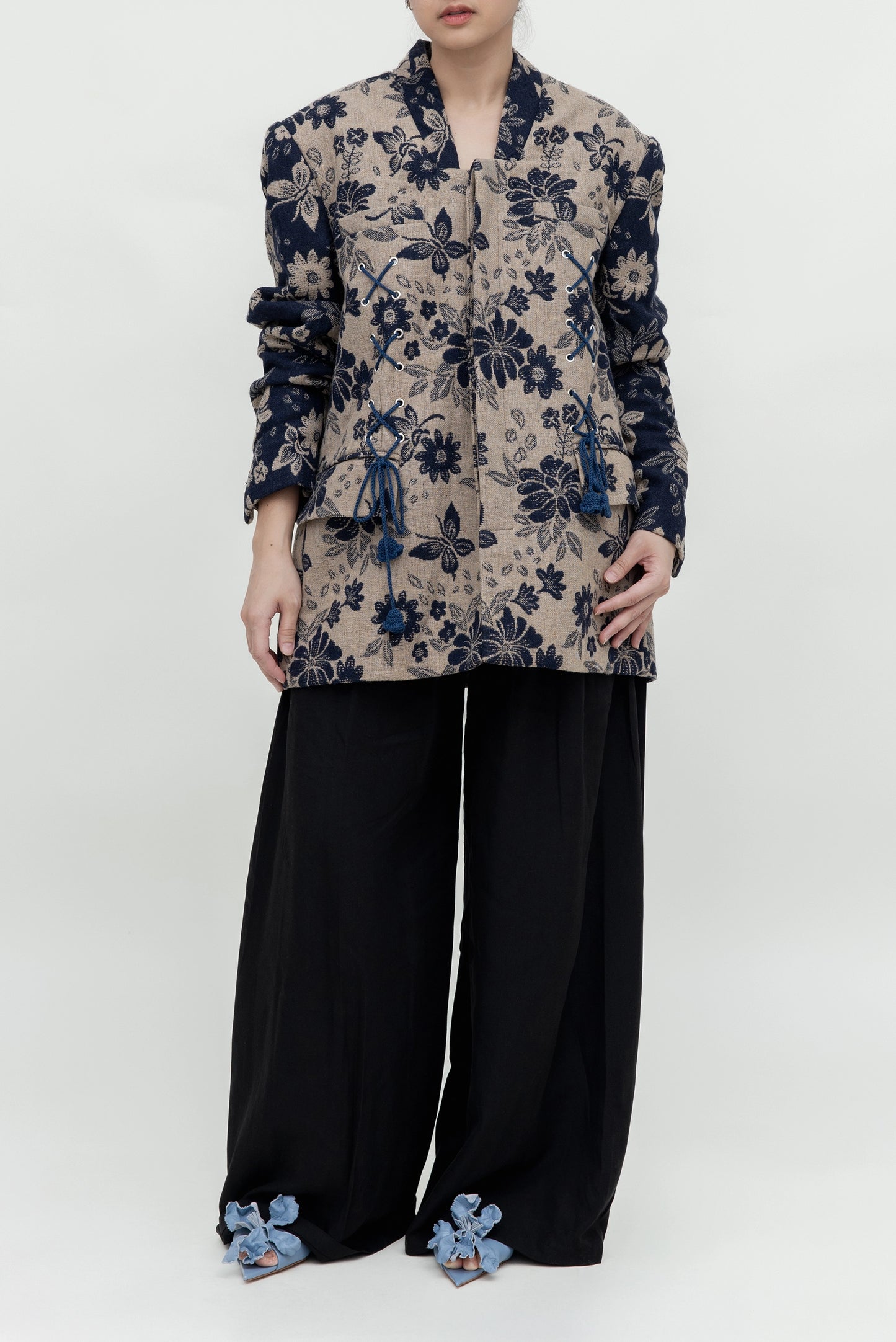 NOIR BLOOM ROPE BLAZER