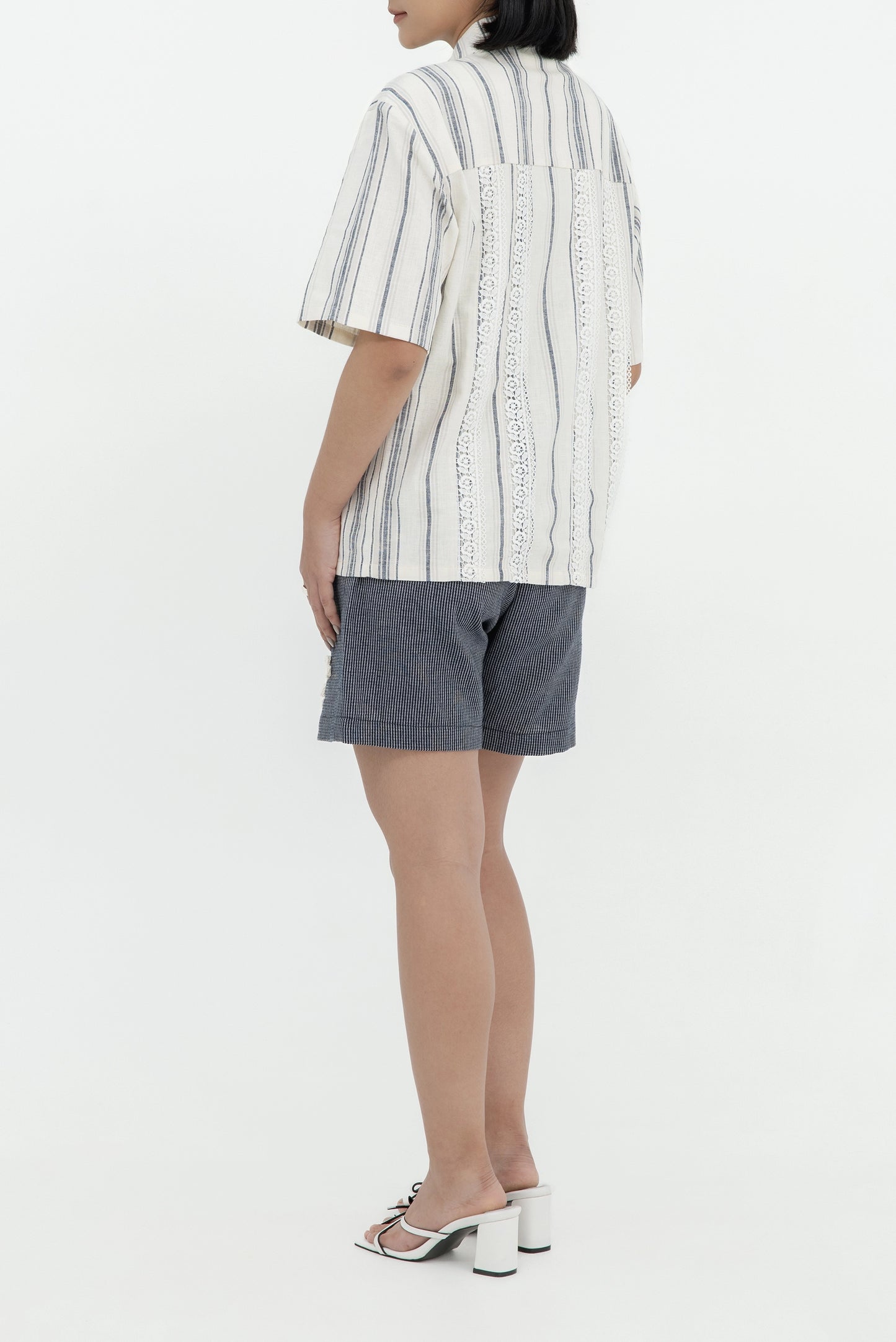 PLEATS RIBBON SHORT SLEEVE SHIRT