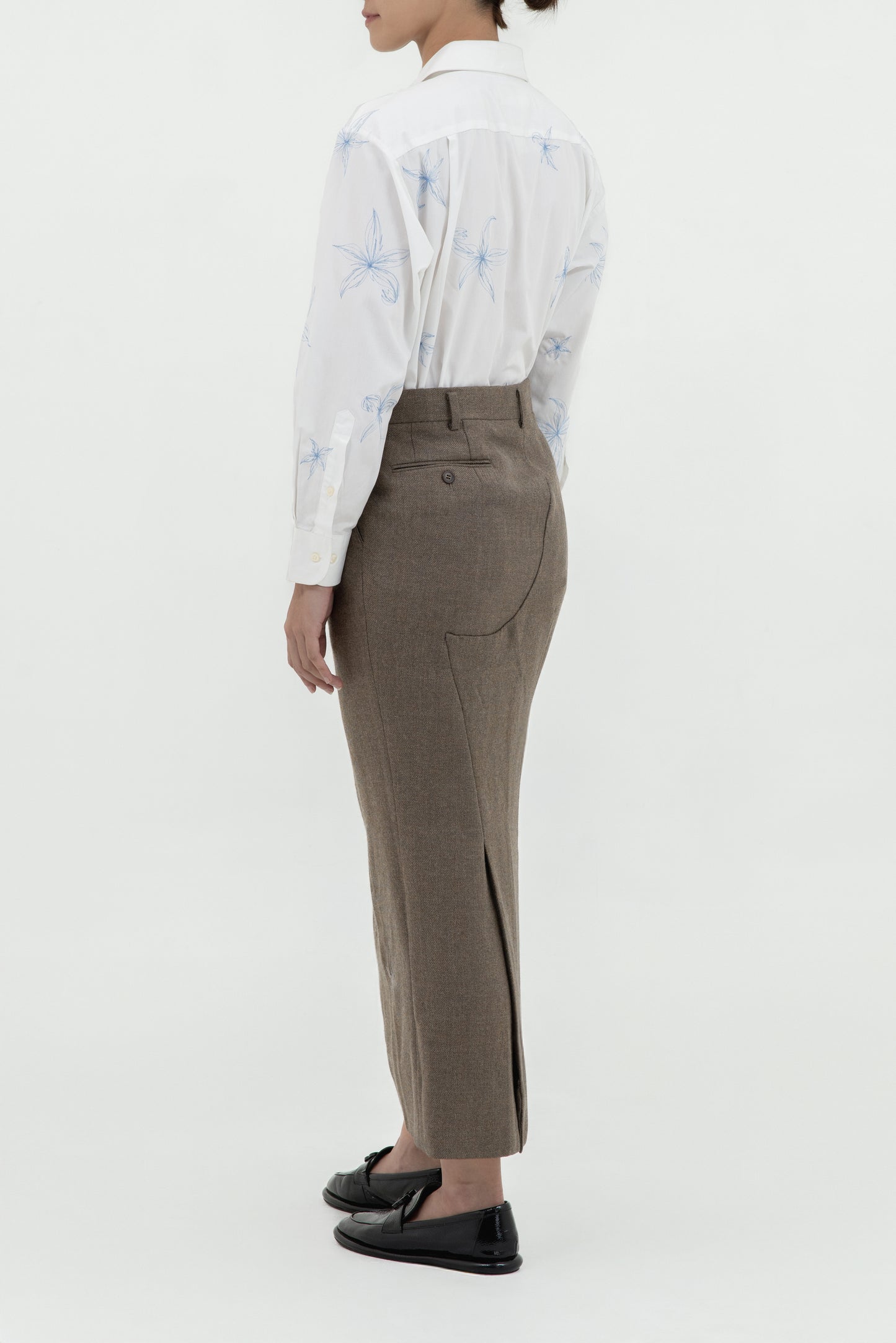 TWISTED EMBROIDERED LONG SKIRT
