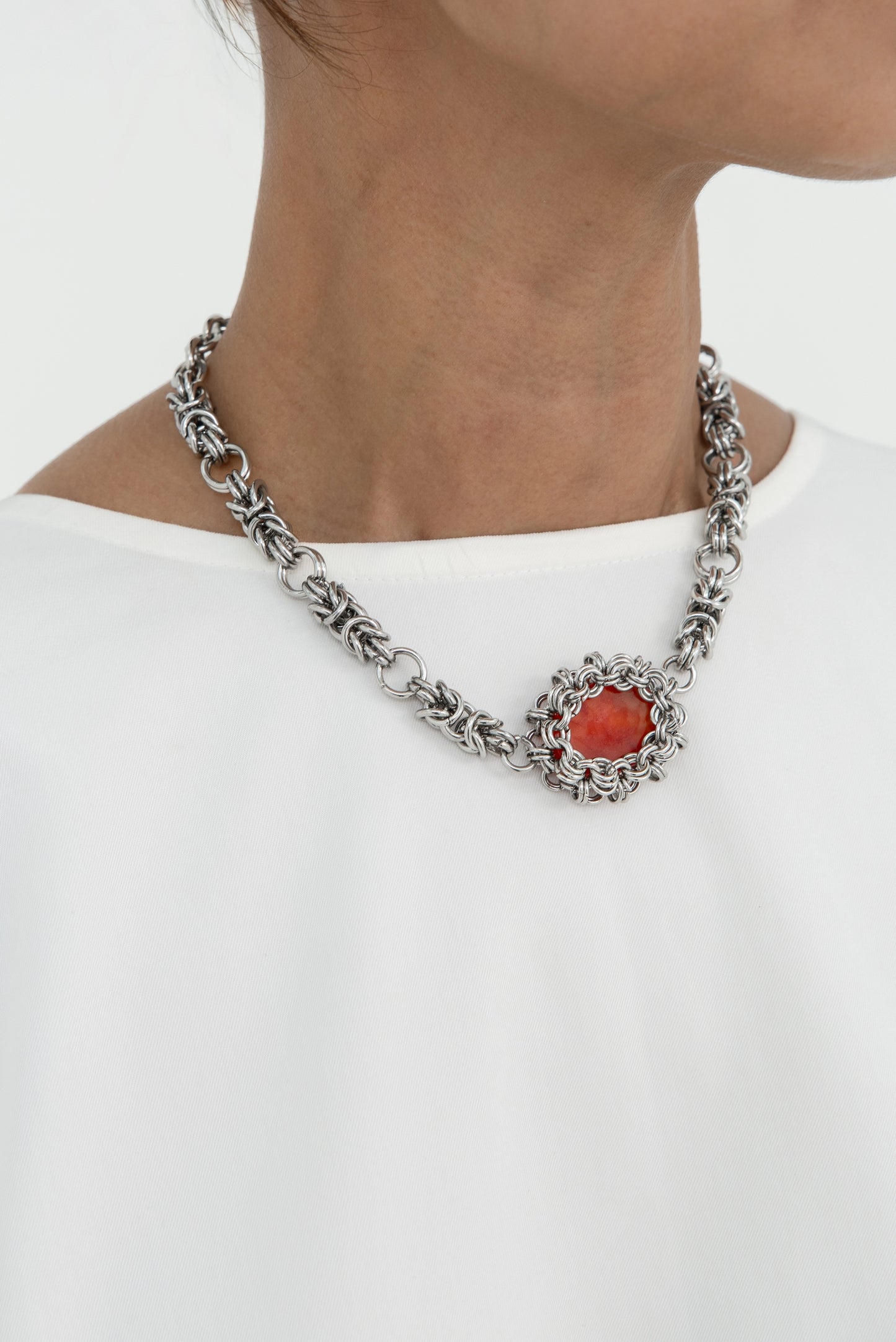 CORE NECKLACE RED SNAKESKIN