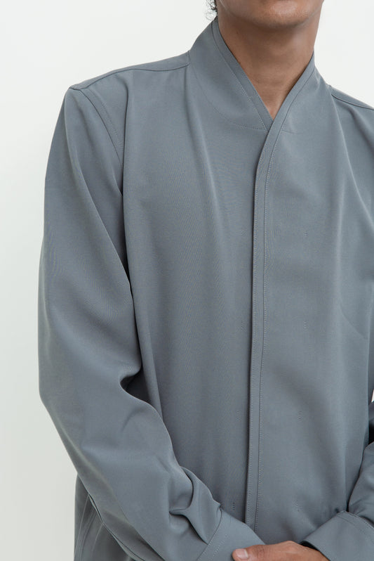 COLLARLESS DOUBLE PLACKET LONG SLEEVES
