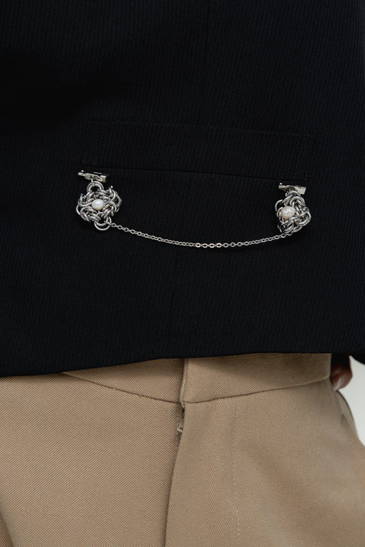 ZAT BROOCH FRESHWATER PEARL