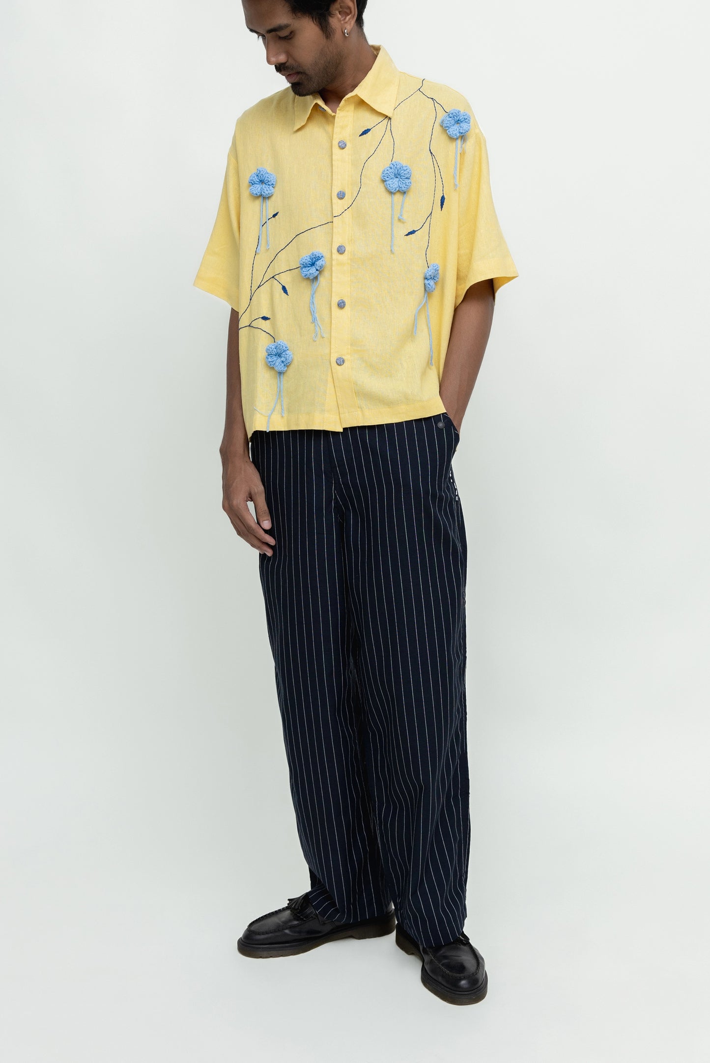 FLOWER VINE CROCHET SHIRT