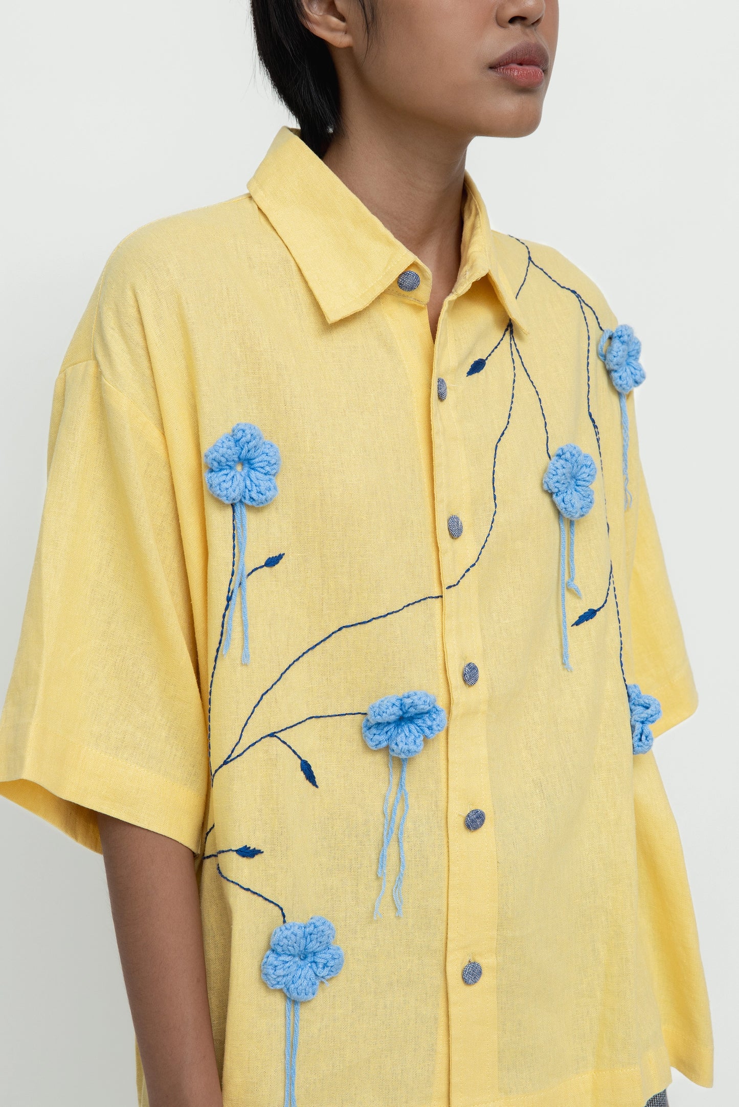 FLOWER VINE CROCHET SHIRT
