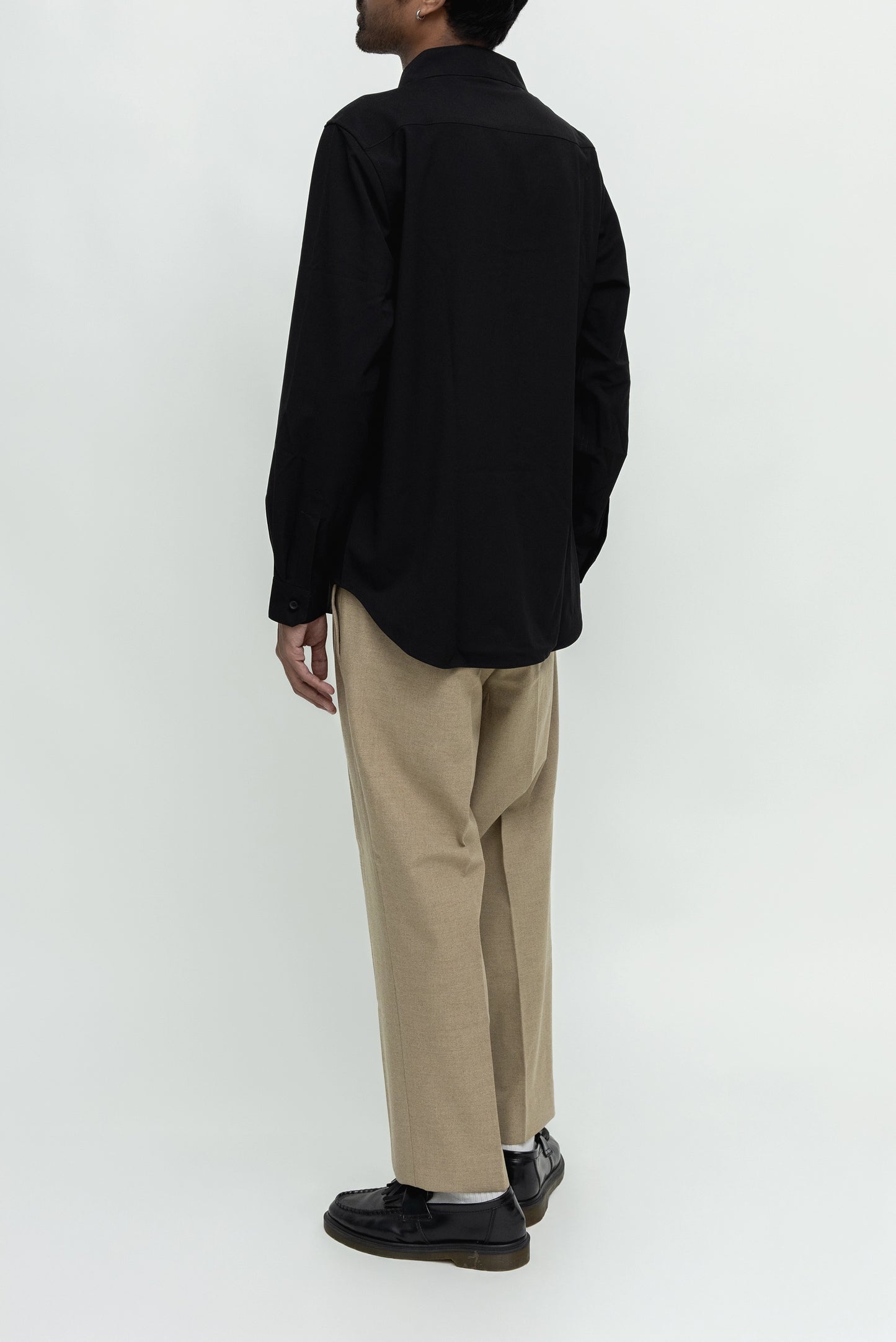 COLLARLESS PART 1 LONGSLEEVES EF