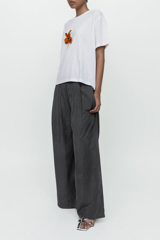 TANAH LE SAE X RAMA DAUHAN: THOUSAND HUGS