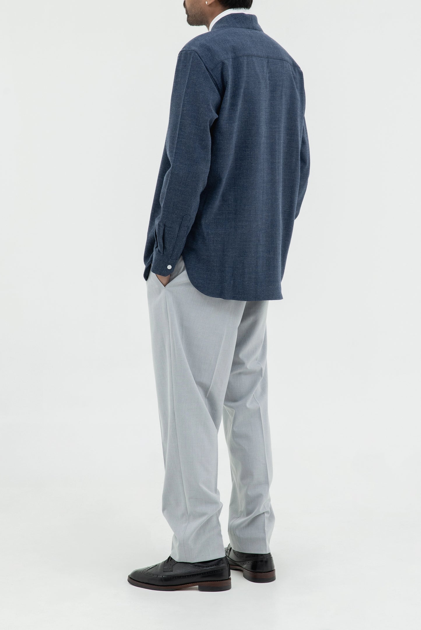 TEXTURE COLLARLESS MANDARIN 2 BUTTONS