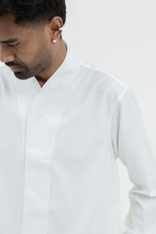 DOUBLE PLACKET COLLARLESS LS
