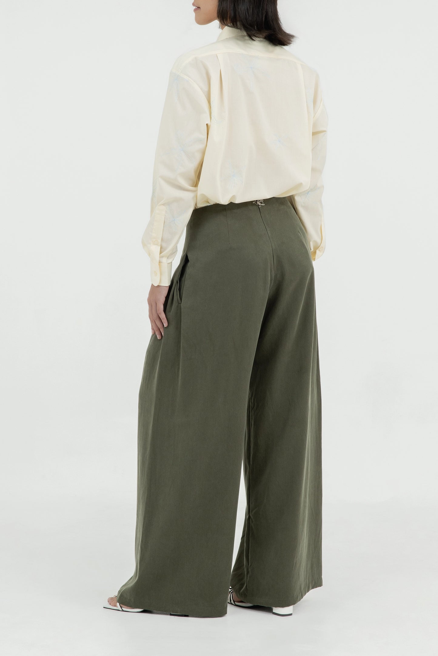 TAILORED TROUSER