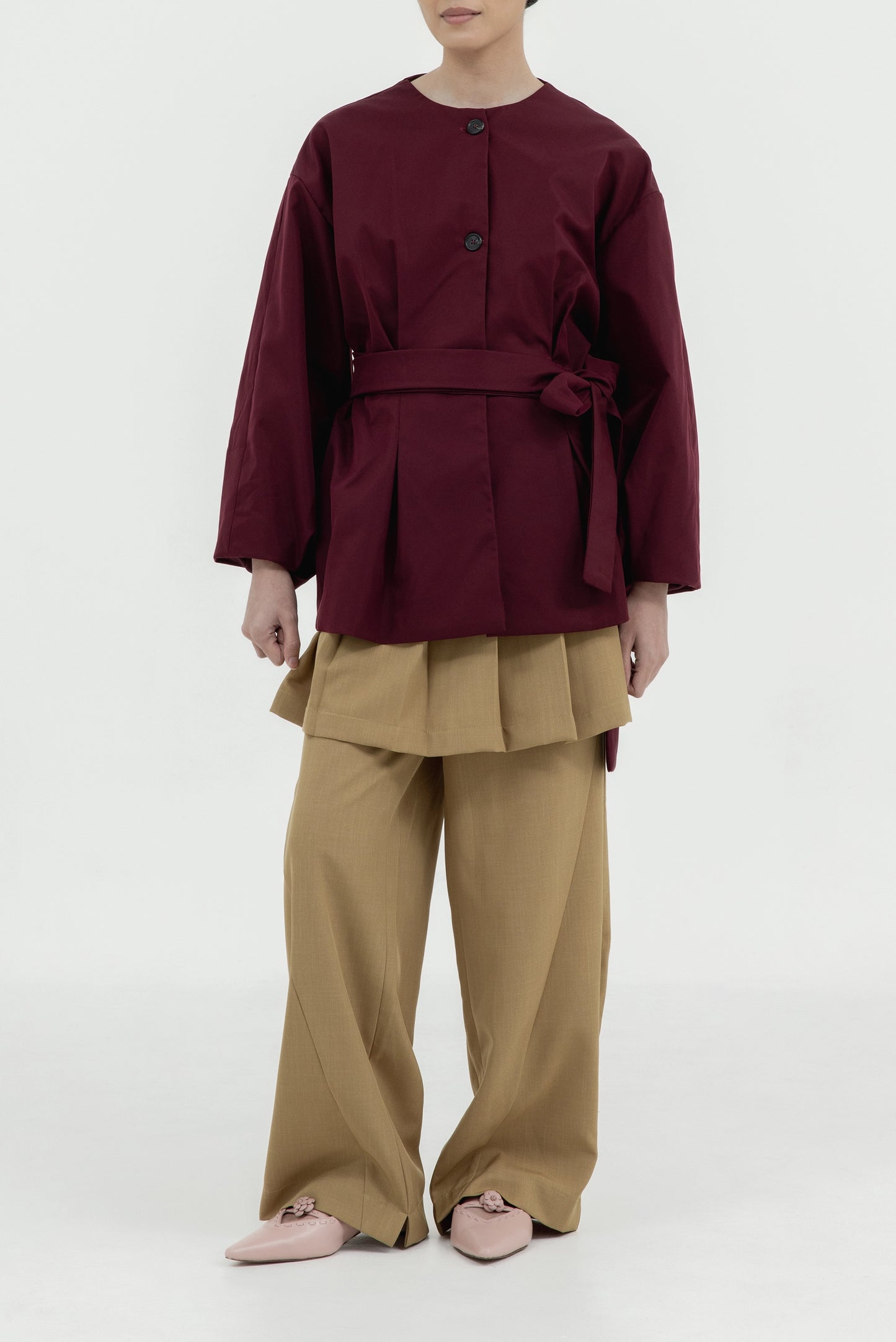 VINERA SHORT OUTER II